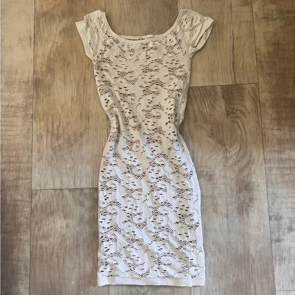 Vintage guess body con mesh lace like dress